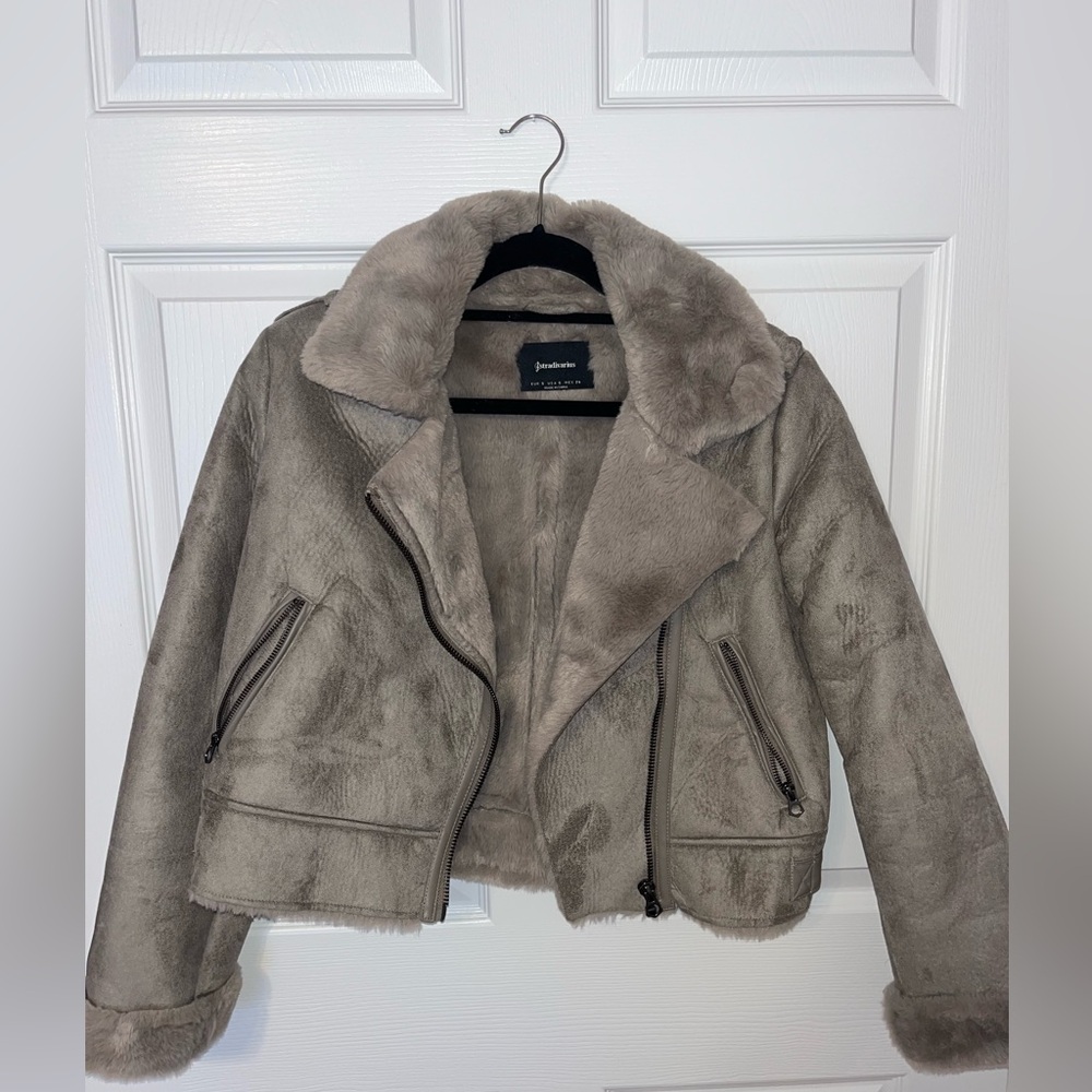 Gray Suede / Faux Fur Cropped Moto Jacket - Stradivarius, Women’s Small